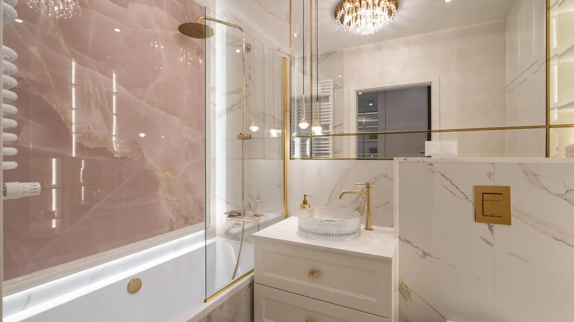 Luxury Gold Apartment Gdansk