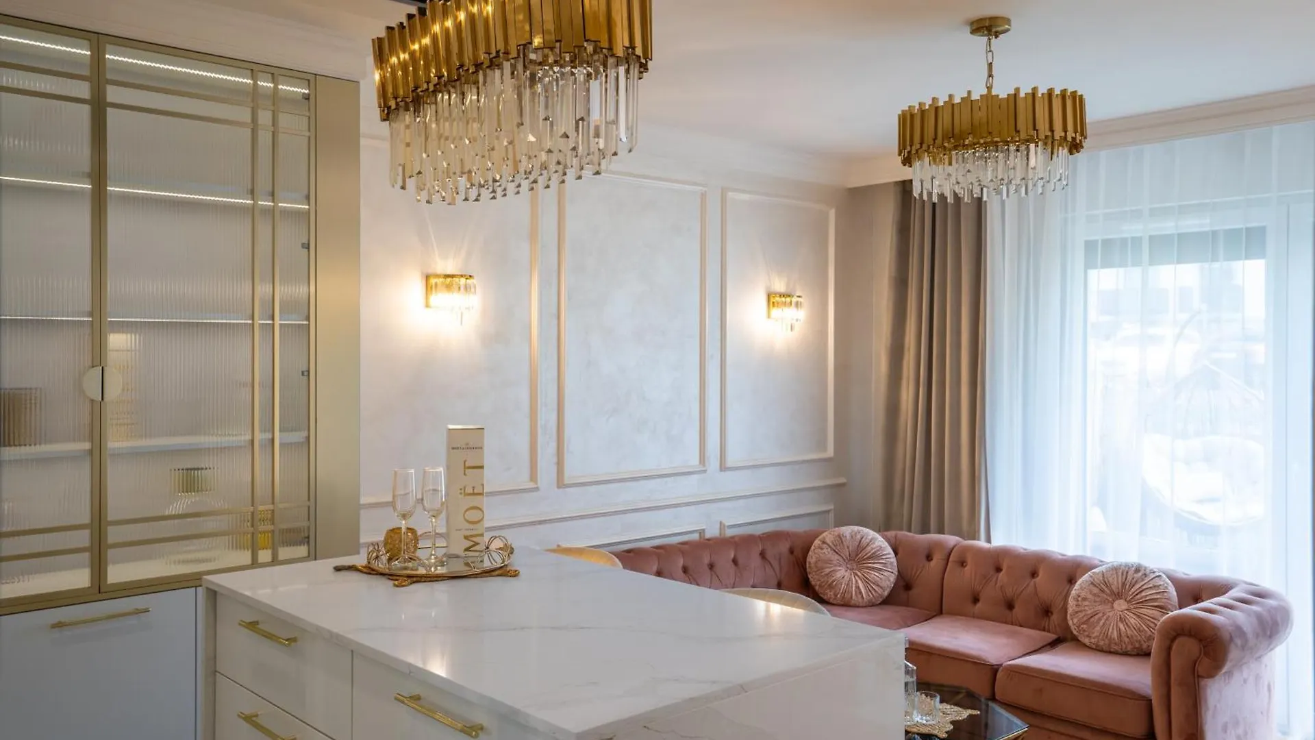 Luxury Gold Apartment Gdansk